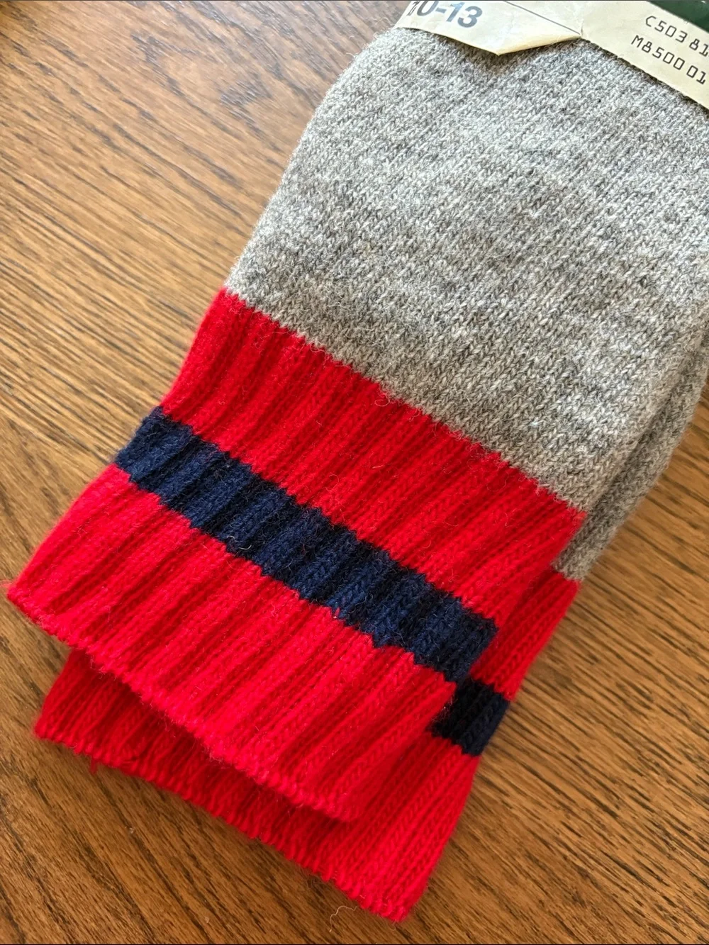 VINTAGE Made in USA St. John’s Bay Wool Blend Red & Grey Socks 10-13